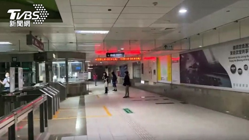 捷運停駛。(圖/TVBS)