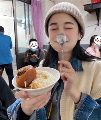 飲食上適度控制，就不會快速引起肥胖。（圖／翻攝自khshu_ IG）