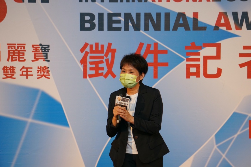 麗寶文化藝術基金會吳秋賢執行長致詞