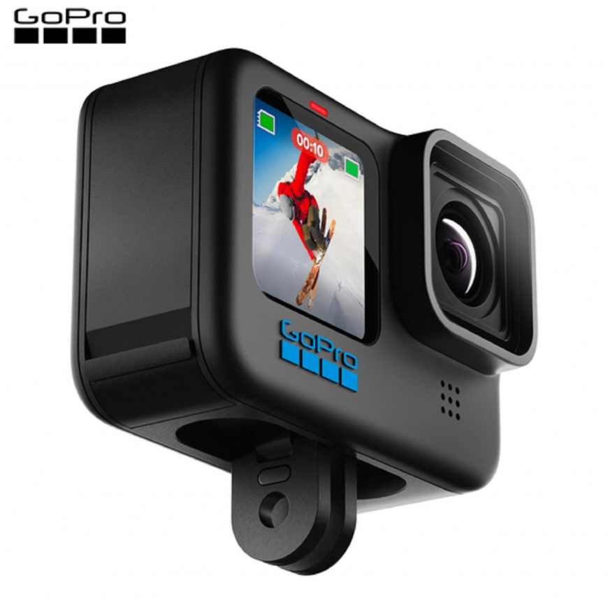 「【GOPRO】HERO10 全方位運動攝影機+三向自拍桿」特價16890元。(圖/Yahoo奇摩購物)