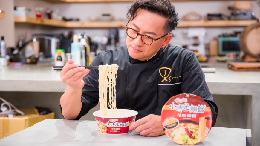 這怎會是泡麵？！詹姆士讚：”他”的口感接近麵館在賣的麵條
