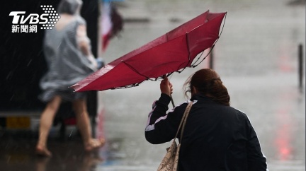 明起春雨開炸直至週日! 清明連假戶外行程避「頭尾」兩天