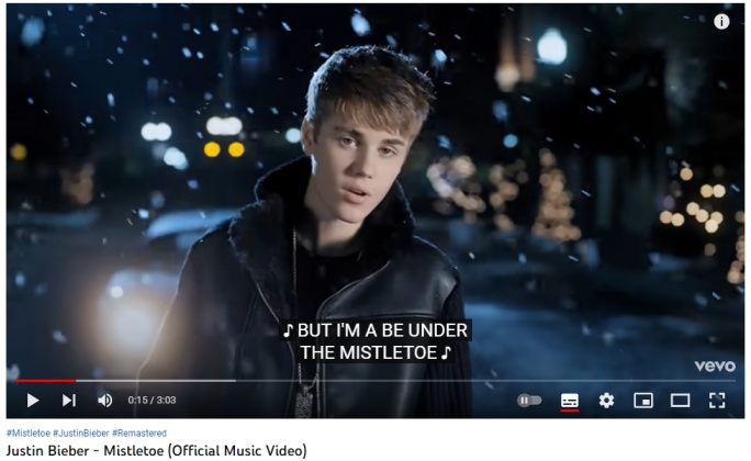 〈mistletoe〉Justin Bieber。(圖/翻攝自Justin Bieber YouTube)