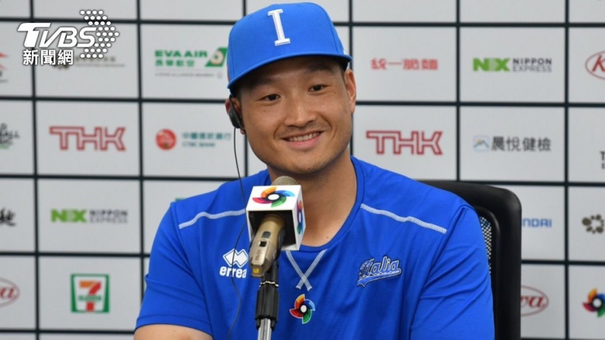 義大利陣中的台籍教練徐志維。(圖/胡瑞麒攝)