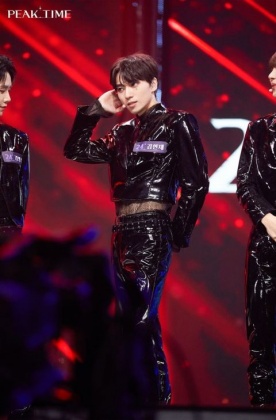 24點的組員金玄載。（圖／翻攝自peaktime.official IG）