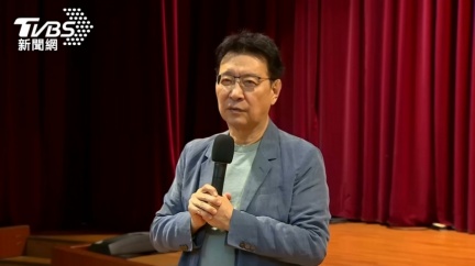 侯友宜民調慘輸賴、柯　趙少康怒譙朱立倫：把好局面搞垮