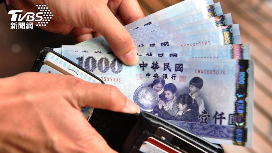 記得檢查賬戶!連假搶發6千元 14家銀行名單一次看