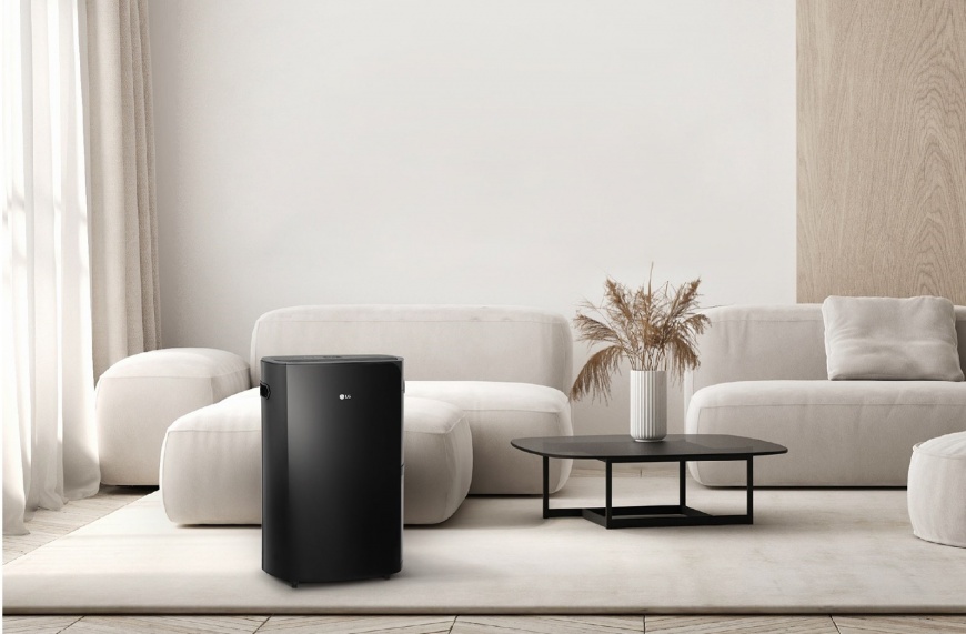 LG PuriCare 雙變頻除濕機全新機種,水箱容量7公升、日除濕量25.6公升,為變頻機種中目前業界最大容量