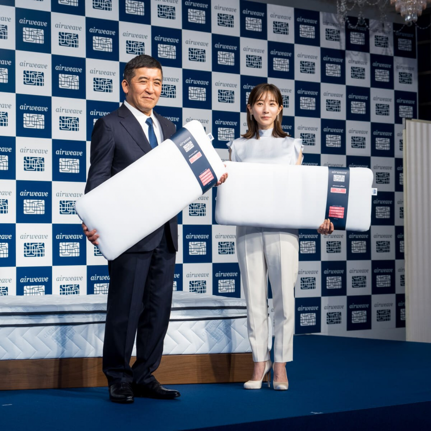 田中美奈實-御用の薄型枕 日本話題女星攜手研發 『美奈實Slim枕』  專為低枕人群設計，可自由調配支撐與高度的空氣編織