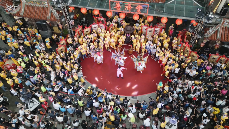 圖/擁有百年歷史的「關聖帝君聖誕慶典」充滿熱鬧的節慶氛圍