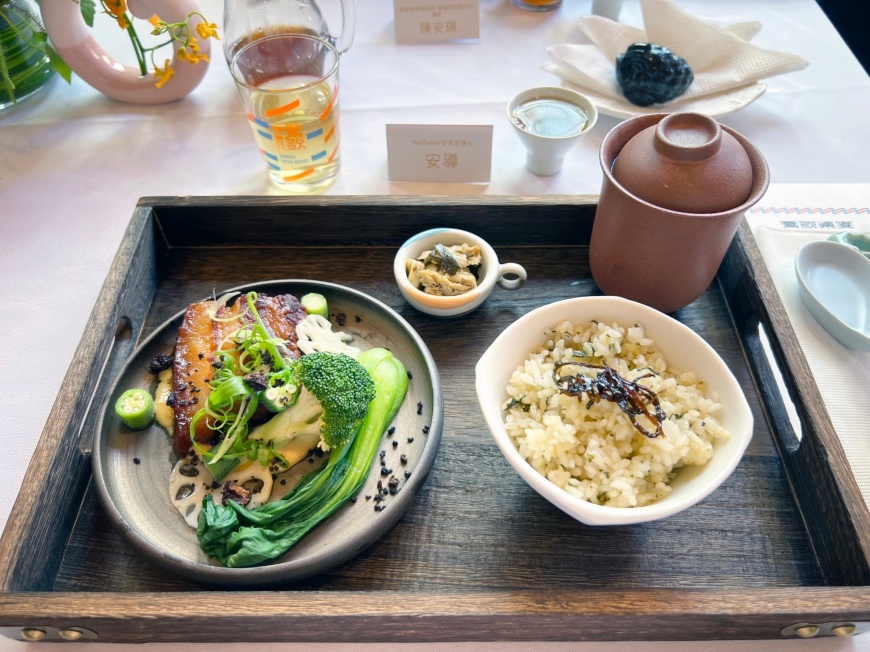 鶯歌桌宴主餐組合_照片由安導愛講古提供