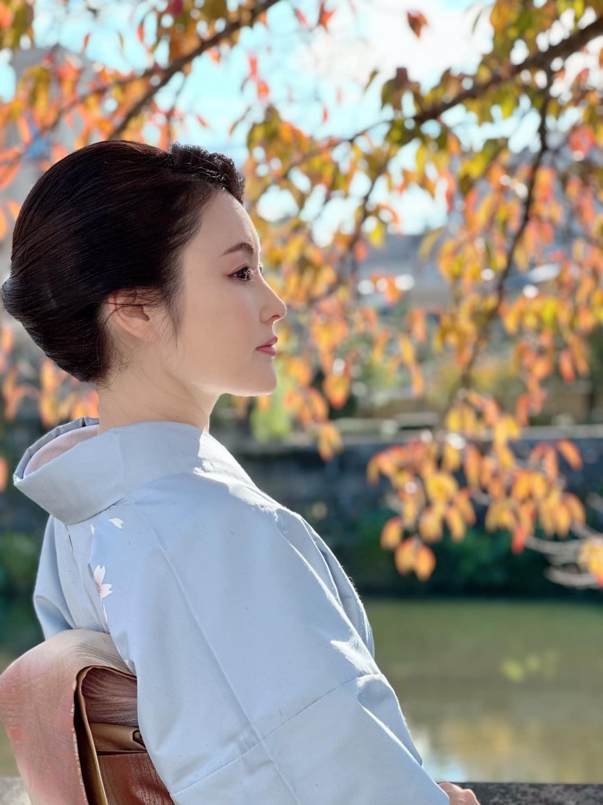 麻衣說穿和服心靈感到自在舒服。（圖／翻攝自麻衣臉書）