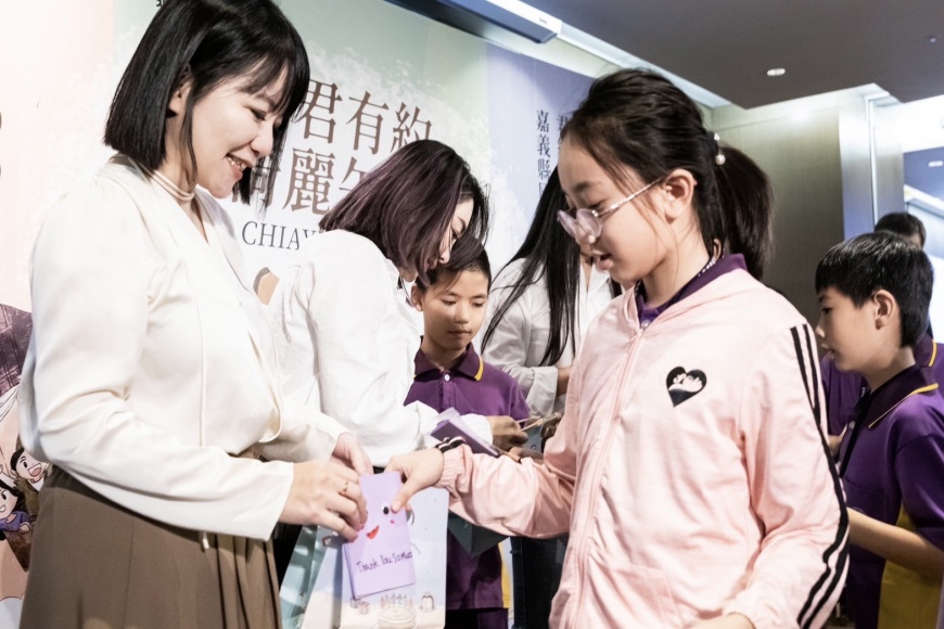 君綺醫美攜手嘉義縣政府照顧偏鄉學生臺北感恩見學