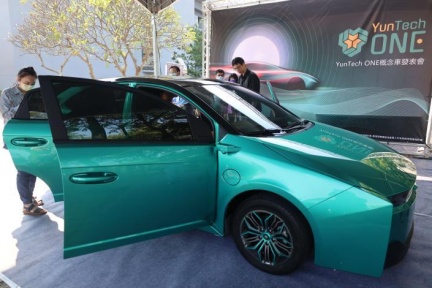 雲科大發表YunTech ONE概念車 產官學合作推電車產業