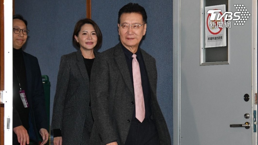 侯康配「任內不談統一」!重申反共立場 趙少康:讓後代決定