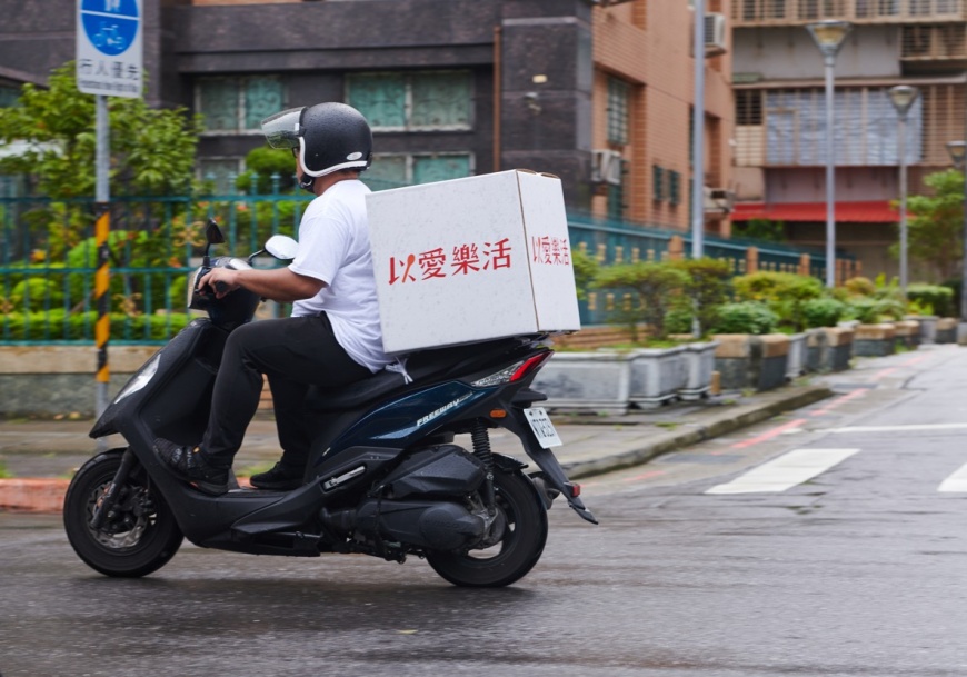 冬季暖流!佳格食品集團推在地照顧 成果豐碩 舒緩92個社福站點人力缺 投入冬季邊緣長者訪視關懷
