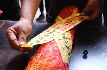 西螺福興宮「送神封籤」名師揮毫太平媽祖祝福春聯贈香客