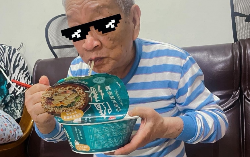霹靂巨星素還真都驚豔的泡麵 勾起資深老粉絲的布袋戲魂