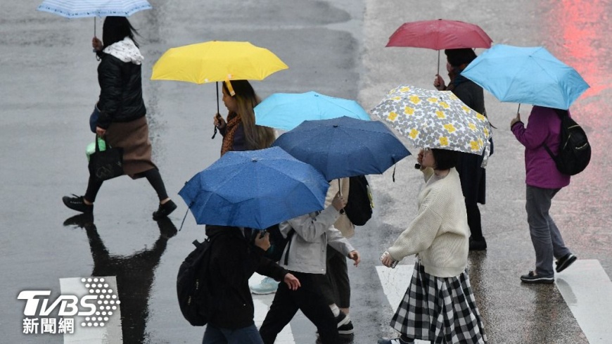 天氣／猛降雨連下3天　冷氣團明強襲「降溫探10度」