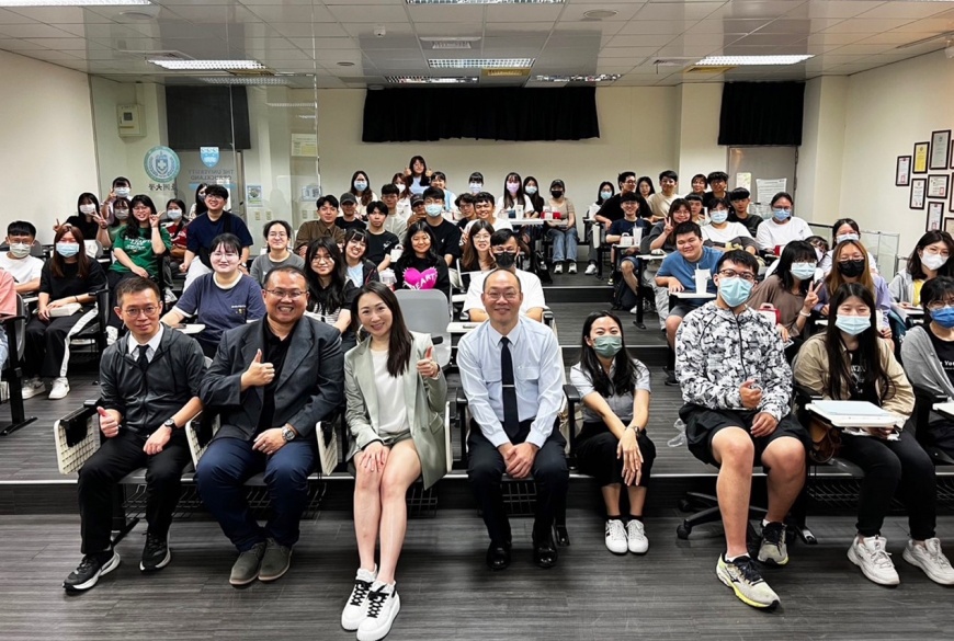 接軌新世代!寶島眼鏡進亞洲大學開講 分享品牌轉型