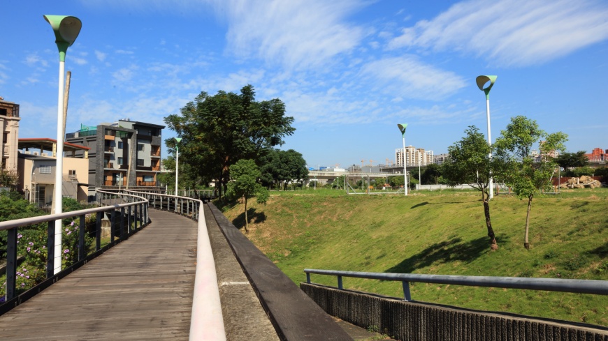 金林梧境交通生活機能兼具,也擁有水岸公園綠意,成為北屯區搶手物件。