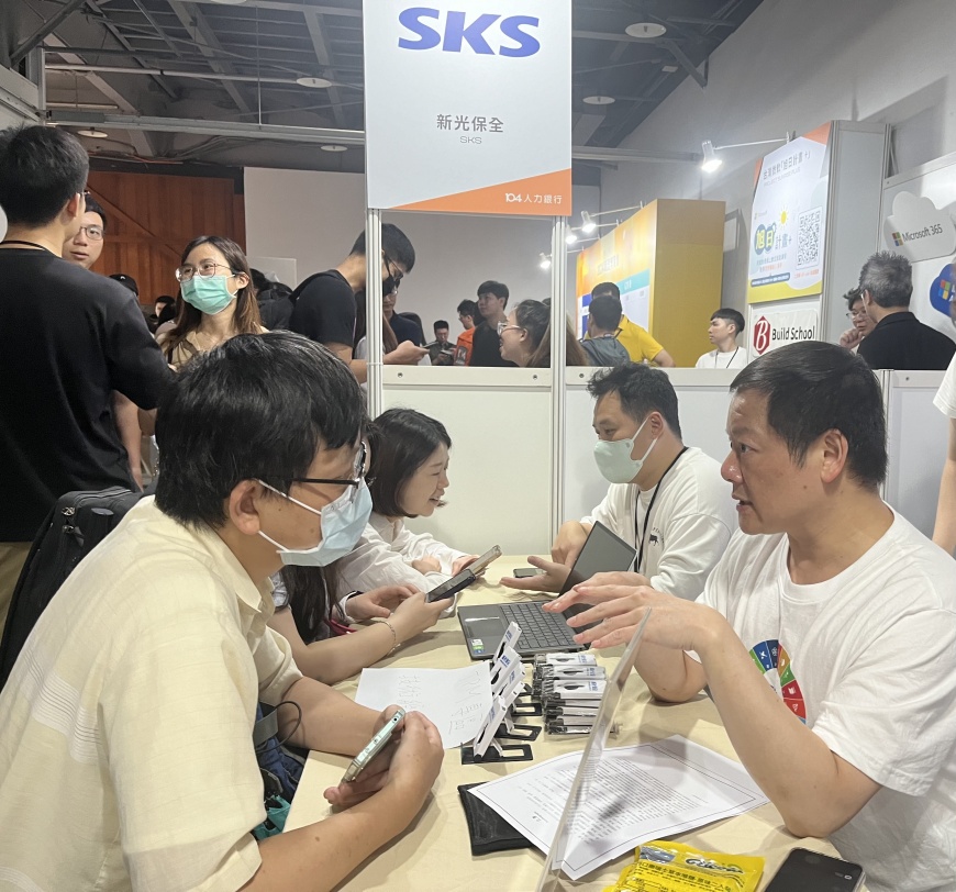 和科技業搶人!新光保全徵才打造台灣安防產業艦隊 新光保全榮獲台北市職場安心獎