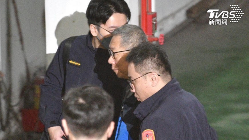 1500萬侵占手法曝!左手出右手進 450萬入柯文哲口袋、家人買股