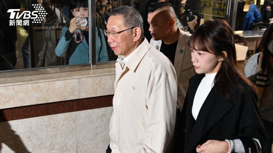 黃國昌借的3000萬交保金 柯文哲:再加只能賣地押房