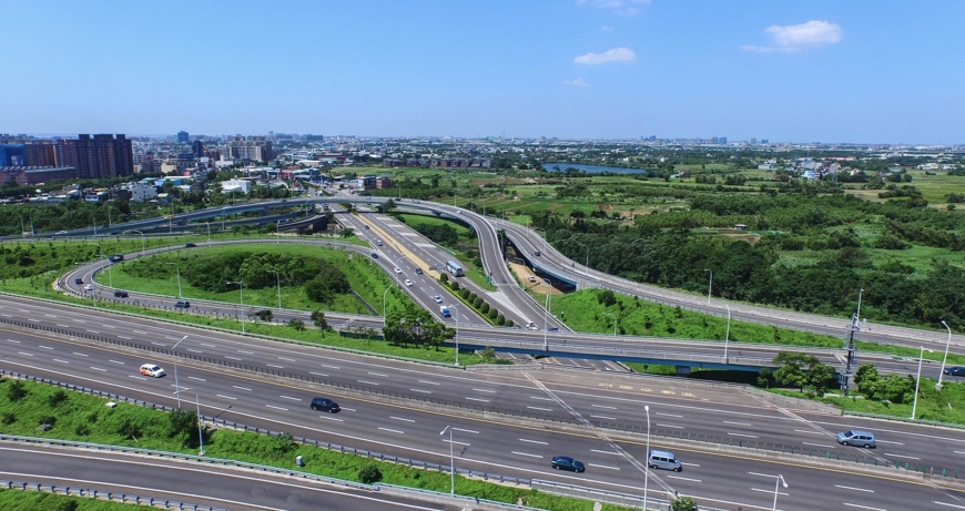國道2號南桃園交流道 空拍圖