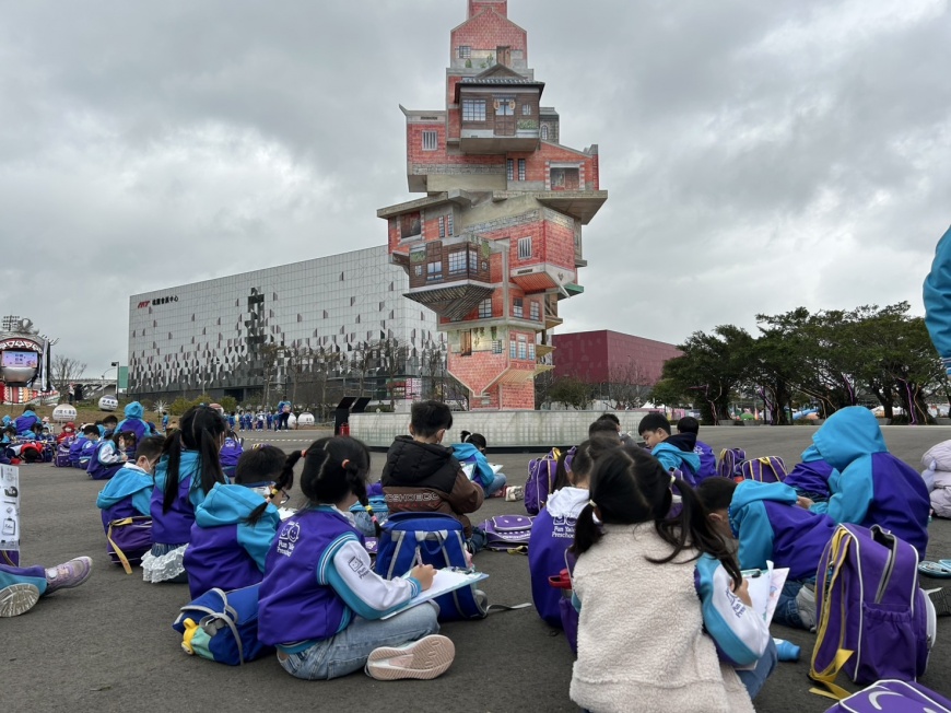 2025台灣燈會展出至2月23日 「城市聚光燈」燈區佳評如潮,邀民眾把握機會賞燈