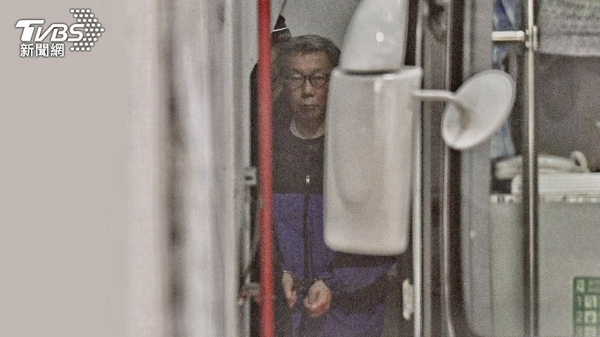 柯文哲血尿嘔吐　北所：醫師密集追蹤中「無外傳病症」
