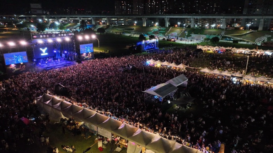 「貢寮海洋音樂祭」將於7月26日至27日在風光明媚的貢寮福隆海水浴場沙灘盛大展開。(圖為2024年活動資料照)