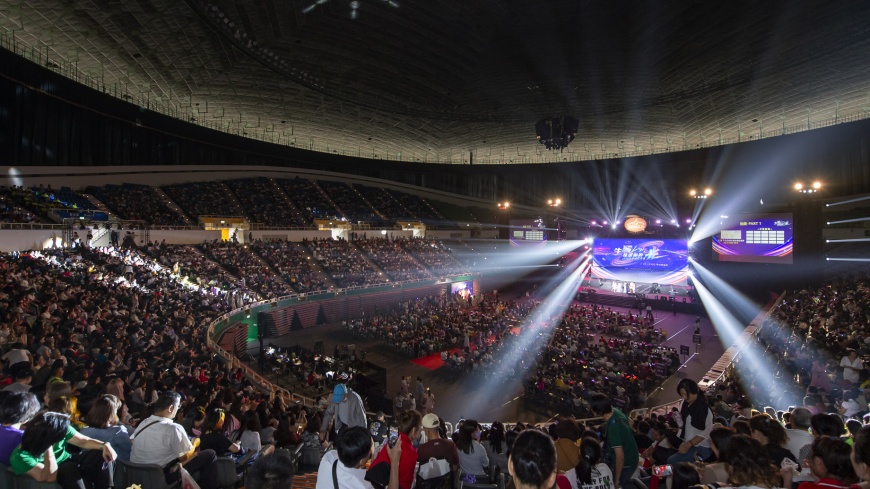 年會當天吸引近7000名事業夥伴熱情響應,共同見證生麗國際集團的高光時刻