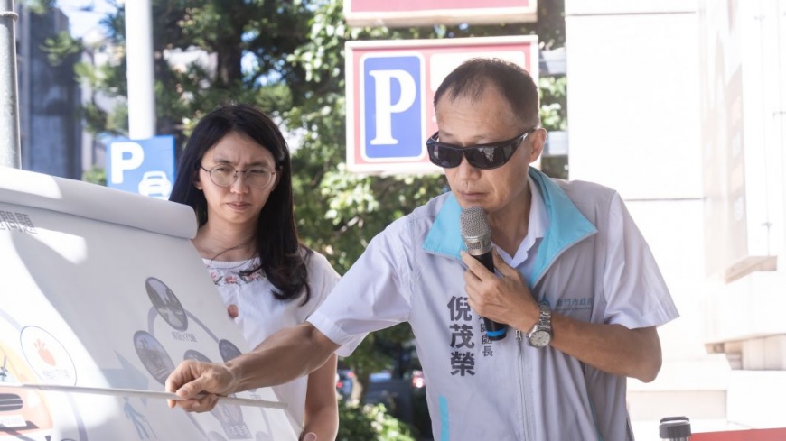 交通處長倪茂榮簡報說明。（圖片來源：新竹市政府）