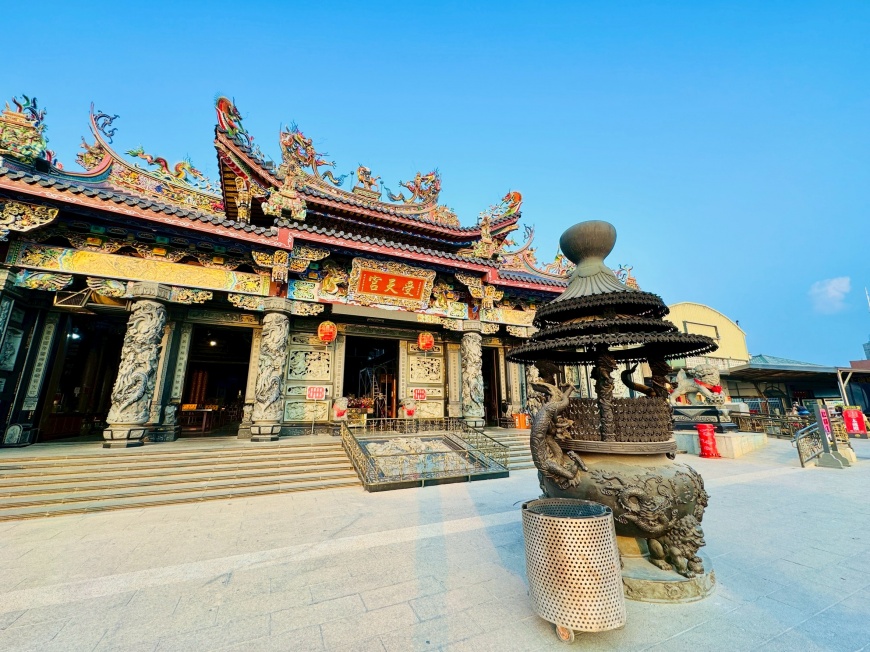 圖4-位在南投的松柏嶺受天宮，創建於清順治14年，至今已有368年歷史，香火鼎盛，被尊為「台灣北極殿總本山」，更被視為台灣玄天上帝信仰總廟。