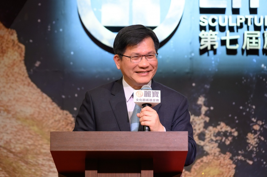 圖8. 外交部部長林佳龍感謝麗寶集團推動國際藝術交流與文化外交