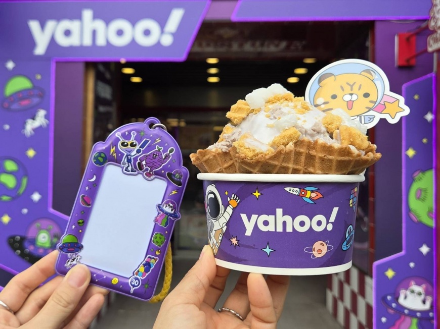 Yahoo × COLD STONE聯名開跑!購買聯名冰品送限量造型卡套,出示Yahoo App享冰淇淋買一送一。(Yahoo提供)
