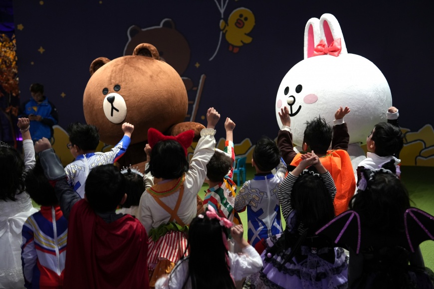 7.兒童節12歲以下免費！LINE FRIENDS熊大、兔兔派對登場。