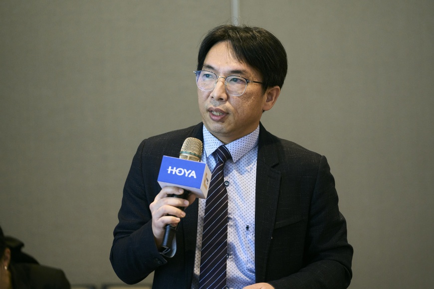 國立陽明交通大學附設醫院眼科近視防治中心主任蔡德中教授於現場分享「遠視儲備」與近視前期的重要性，指出兒童視力發展需從早期觀察與適當介入著手，並提醒家長可透過定期檢查與日常管理，及早掌握孩子的視覺變化。