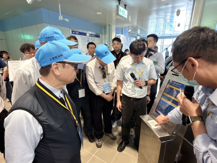 3.初勘委員檢視營運設施