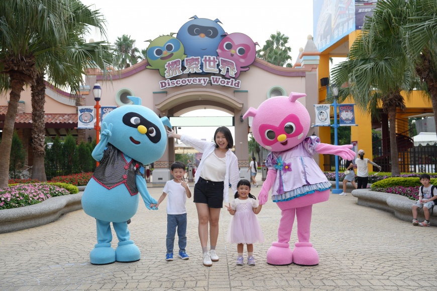 3.麗寶樂園5月台中媽咪同樂月，凡台中市的母親或主要照顧者，最多帶三位市民親友同行，每人只要 399 元
