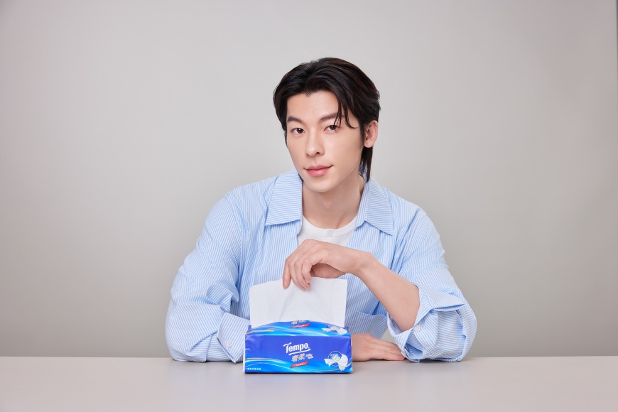 許光漢成為德國頂級紙品品牌Tempo年度代言人，將深受歐洲消費者喜愛的高品質紙品帶進台灣市場。
