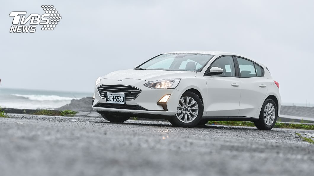 Ford Focus五門時尚已具備ACC主動車距維持定速系統,售價為81.9萬元。