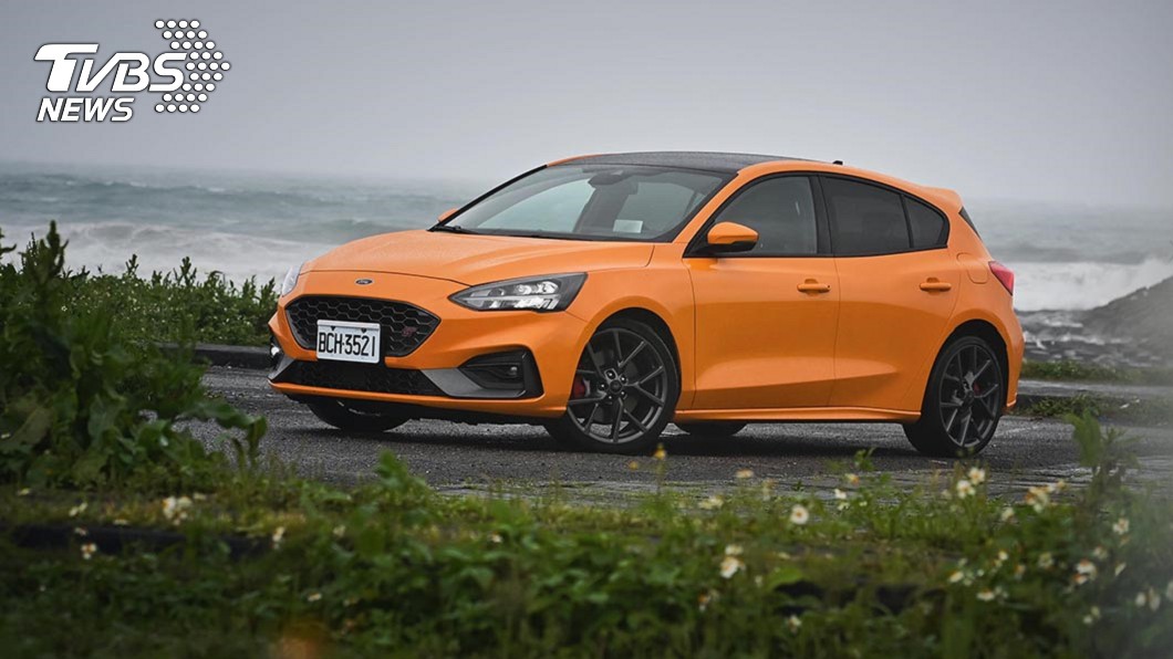 Focus ST 乃Ford Performance 團隊打造的「進階性能前驅車」，將原廠累積的賽道科技下放到日常使用的中型房車。