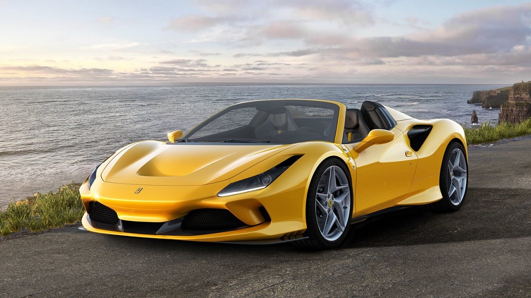 F8 Spider搭配電動硬頂敞篷,能夠於14秒內開啟。(圖片來源/ Ferrari)