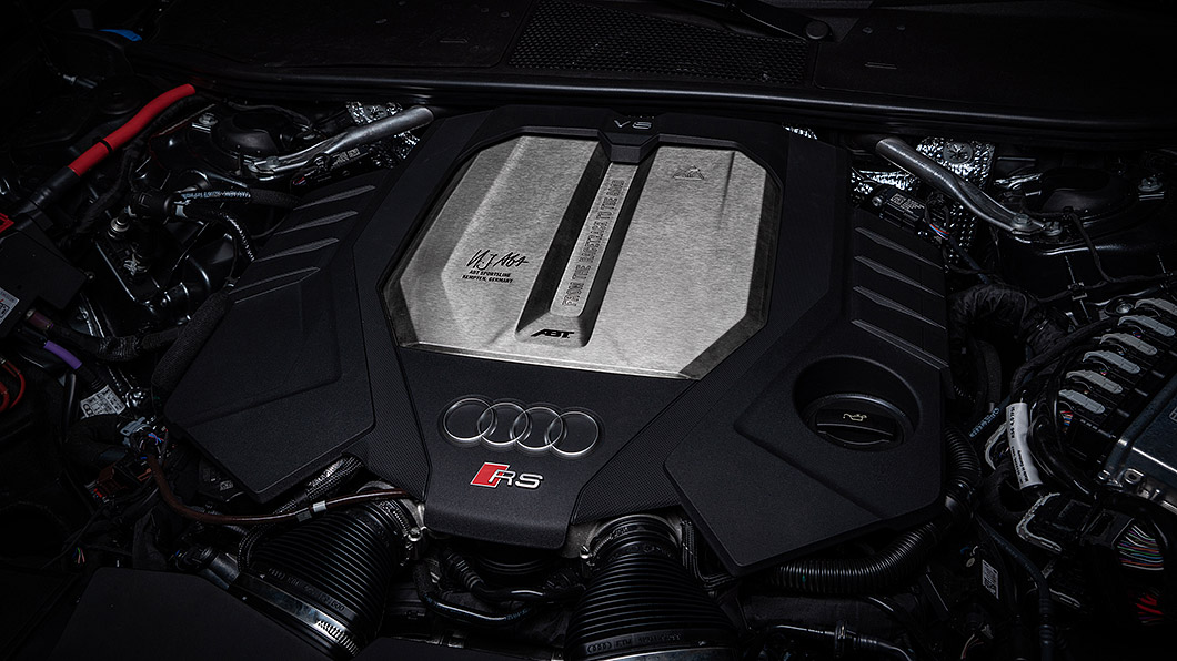 Abt Sportsline將4.0 V8 TFSI動力輸出拉抬至與Aventador S同級。