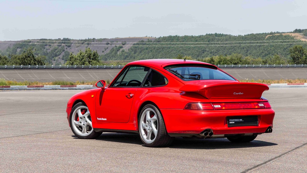 電影《驚天動地60秒》中的保時捷911 Turbo(Type 993)。(圖片來源/ 保時捷)