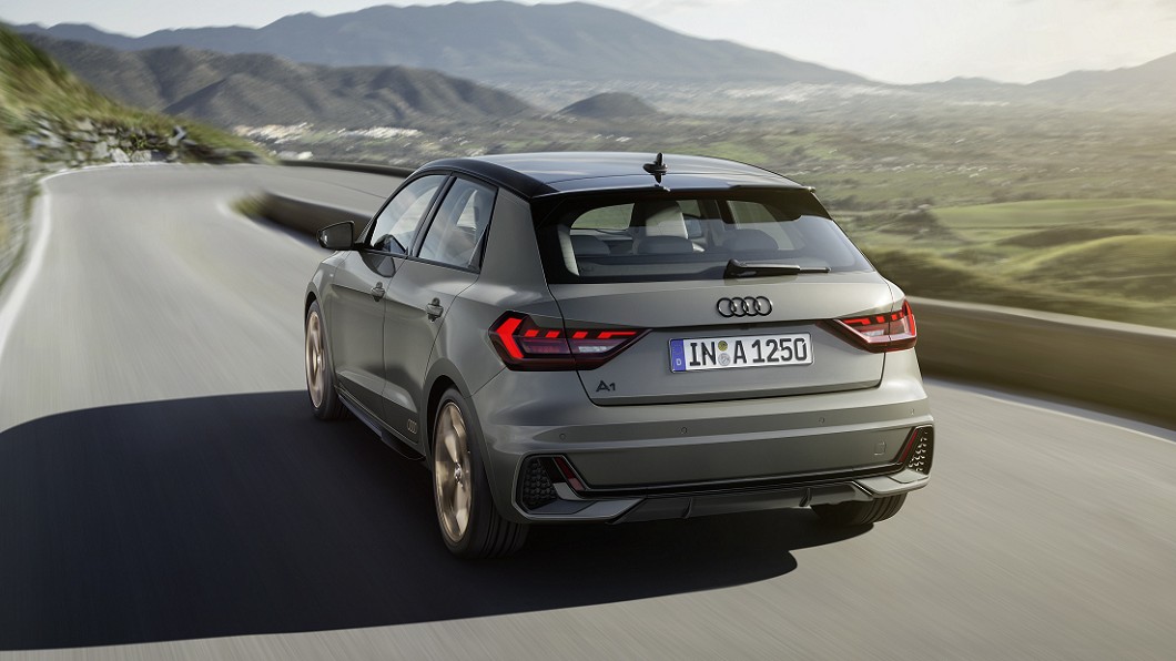 台灣引進之A1 Sportback全面採用1.0 TFSI直列3缸汽油渦輪增壓引擎擔任動力心臟。(圖片來源/ Audi Taiwan)