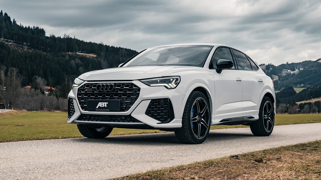 RS Q3與RS Q3 Sportback同樣使用440匹馬力輸出之2.5升直列5缸渦輪增壓引擎擔任動力來源。(圖片來源/ Abt Sportsline)