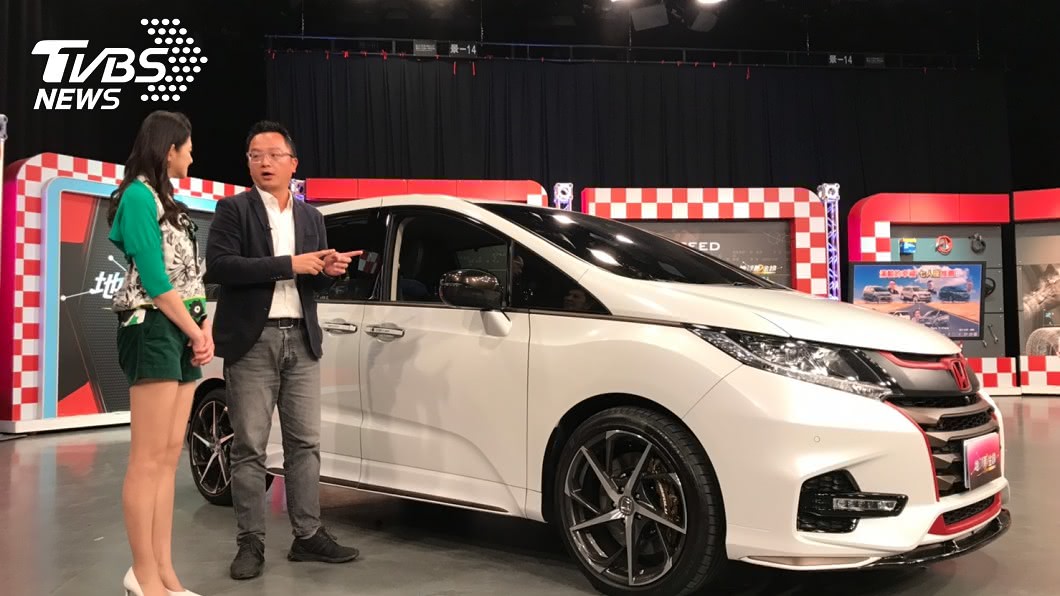Odyssey有左右電動滑門功能,讓上下車更加實用。(圖片來源/ 地球黃金線)